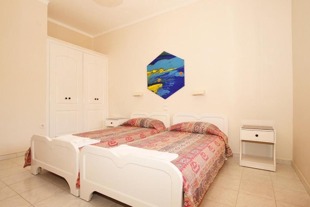 Pool Villa Grigoris Aspiotades Екстериор снимка
